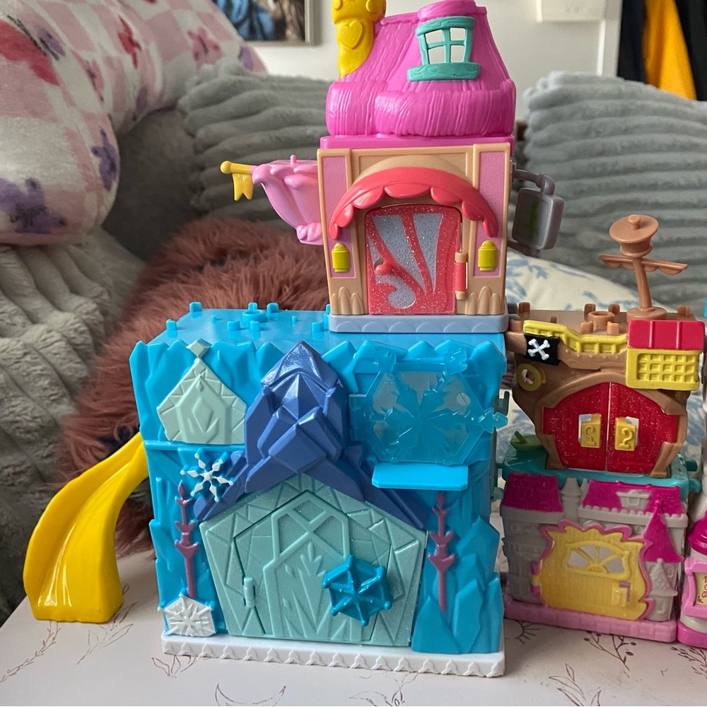Mini Sized Large Disney Doorables Lot - Picture 6 of 11